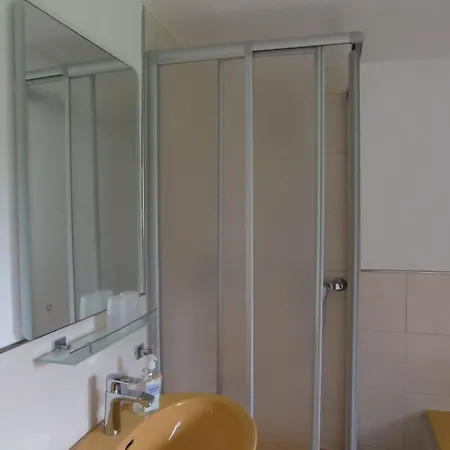 Appartement Gemuetliche In Kaifenheim